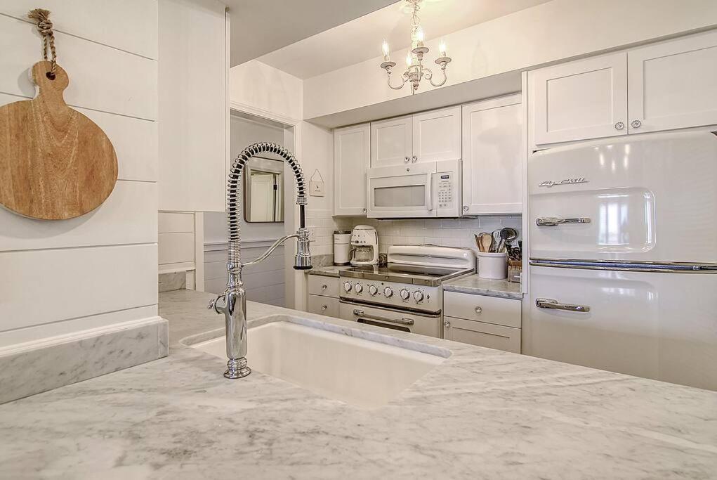 Luxury Seabrook Beachfront W/Spectacular Sunsets Extérieur photo